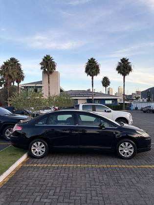 CITROËN C4 2.0 EXCLUSIVE PALLAS 16V FLEX 4P AUTOMÁTICO